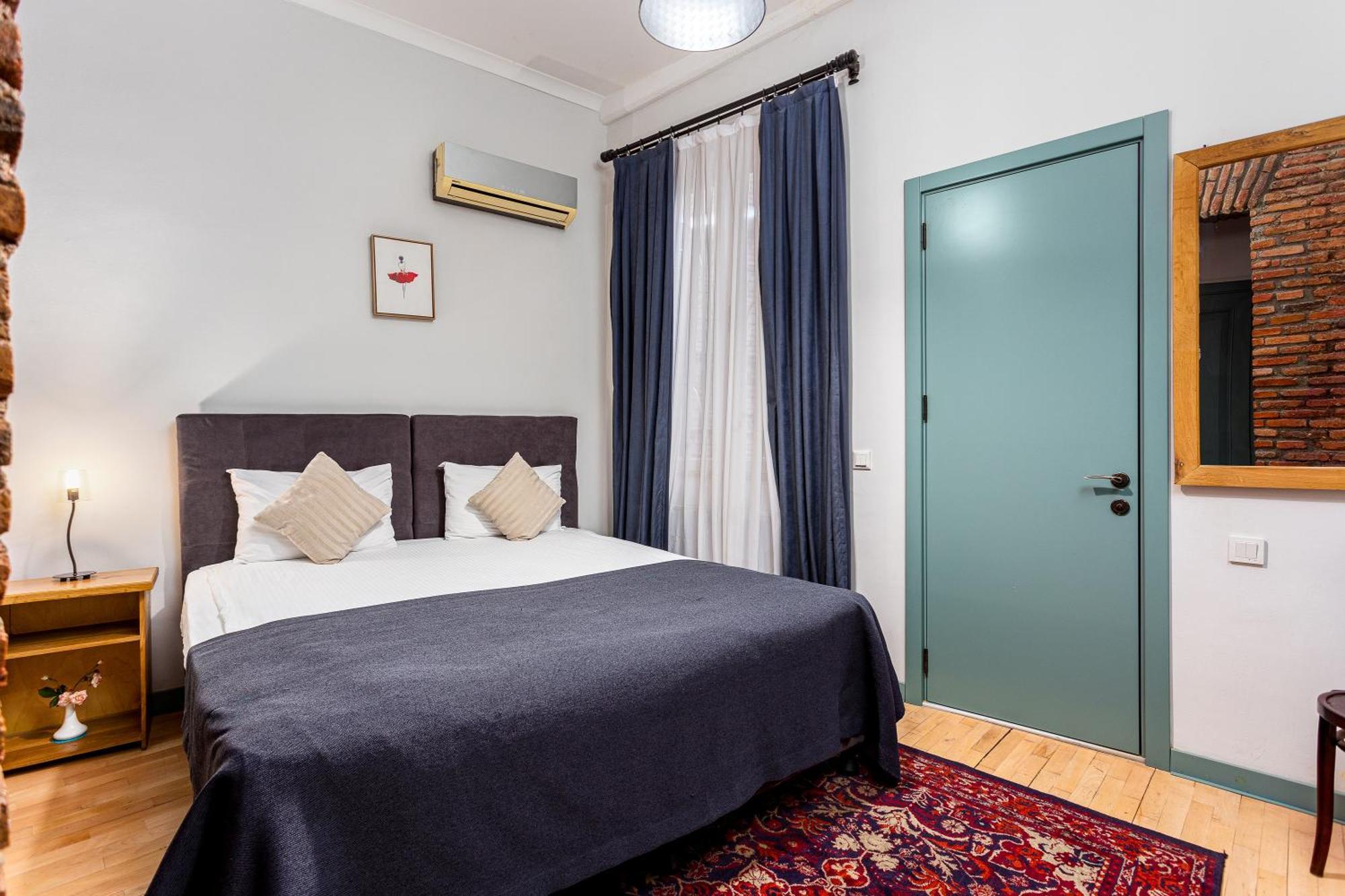 Ethnograph Hotel Old 트빌리시 외부 사진